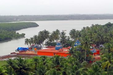 Suvarna Sundar Snehi